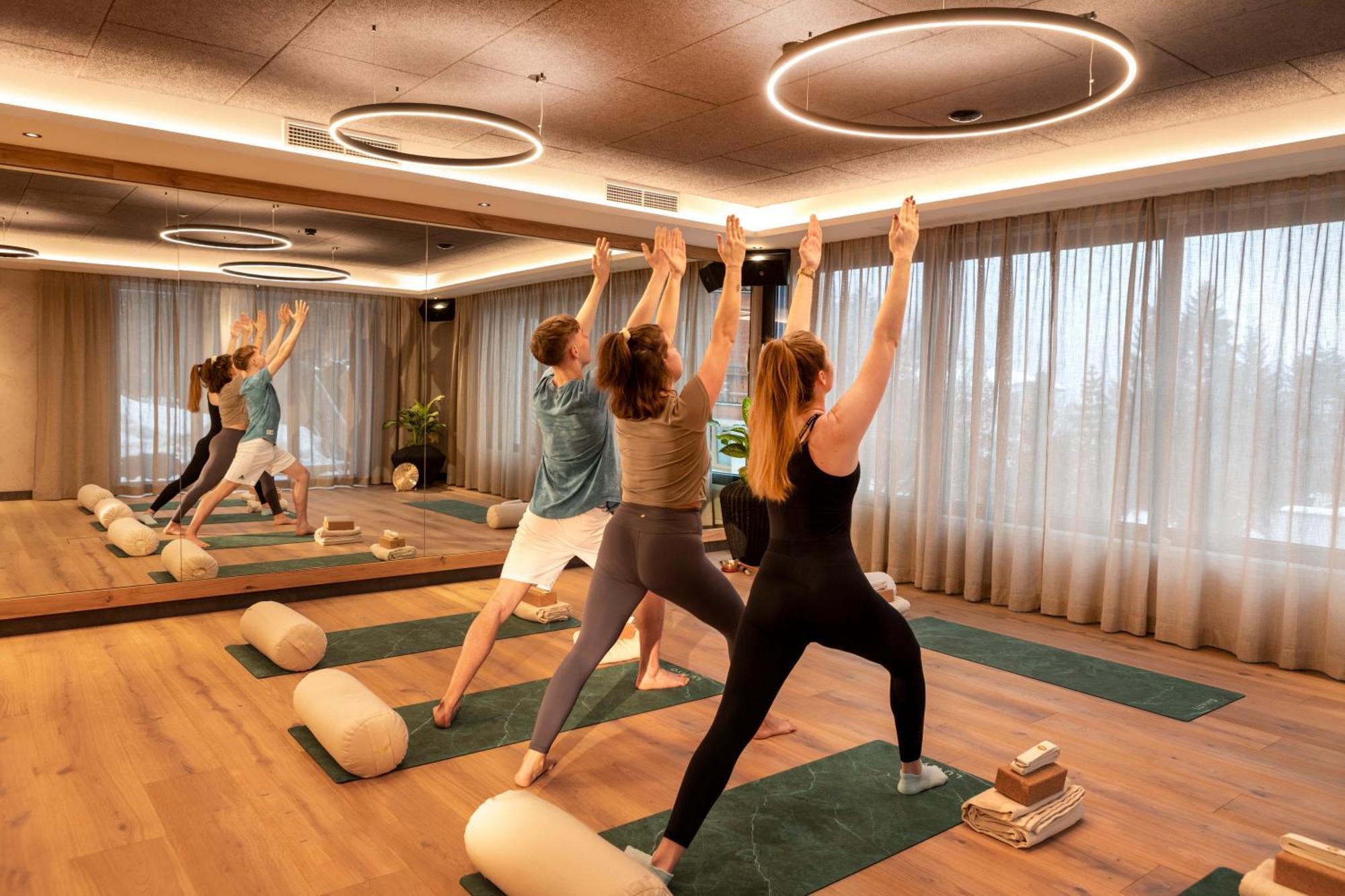 Aktivhotel Alpendorf Sankt Johann im Pongau Ngoại thất bức ảnh