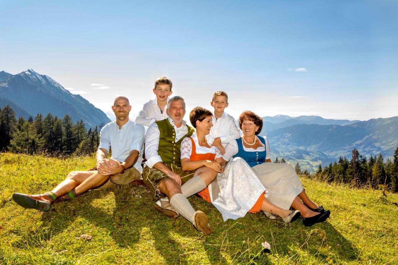 Aktivhotel Alpendorf Sankt Johann im Pongau Ngoại thất bức ảnh